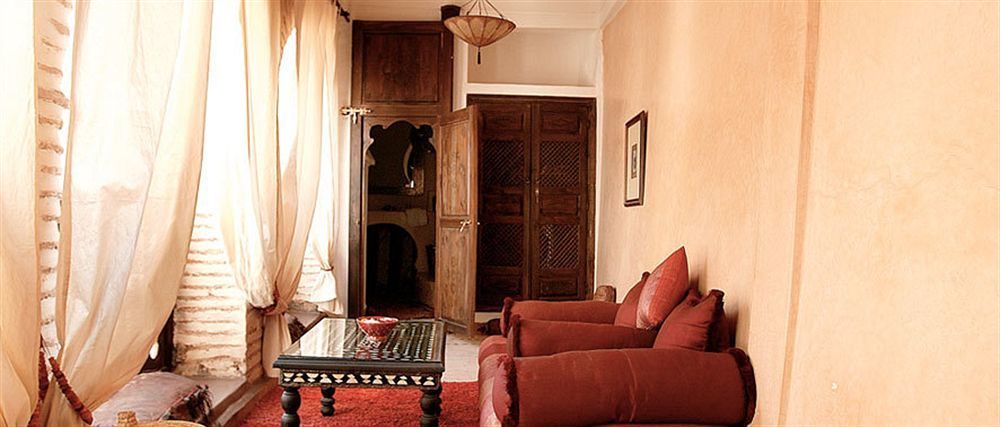 Dar Abiad Hotel Marrakesh Exterior photo
